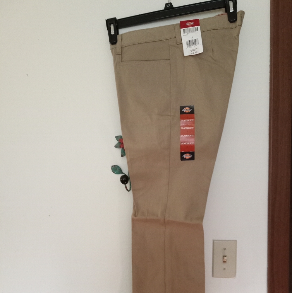 Dickies Tan pants